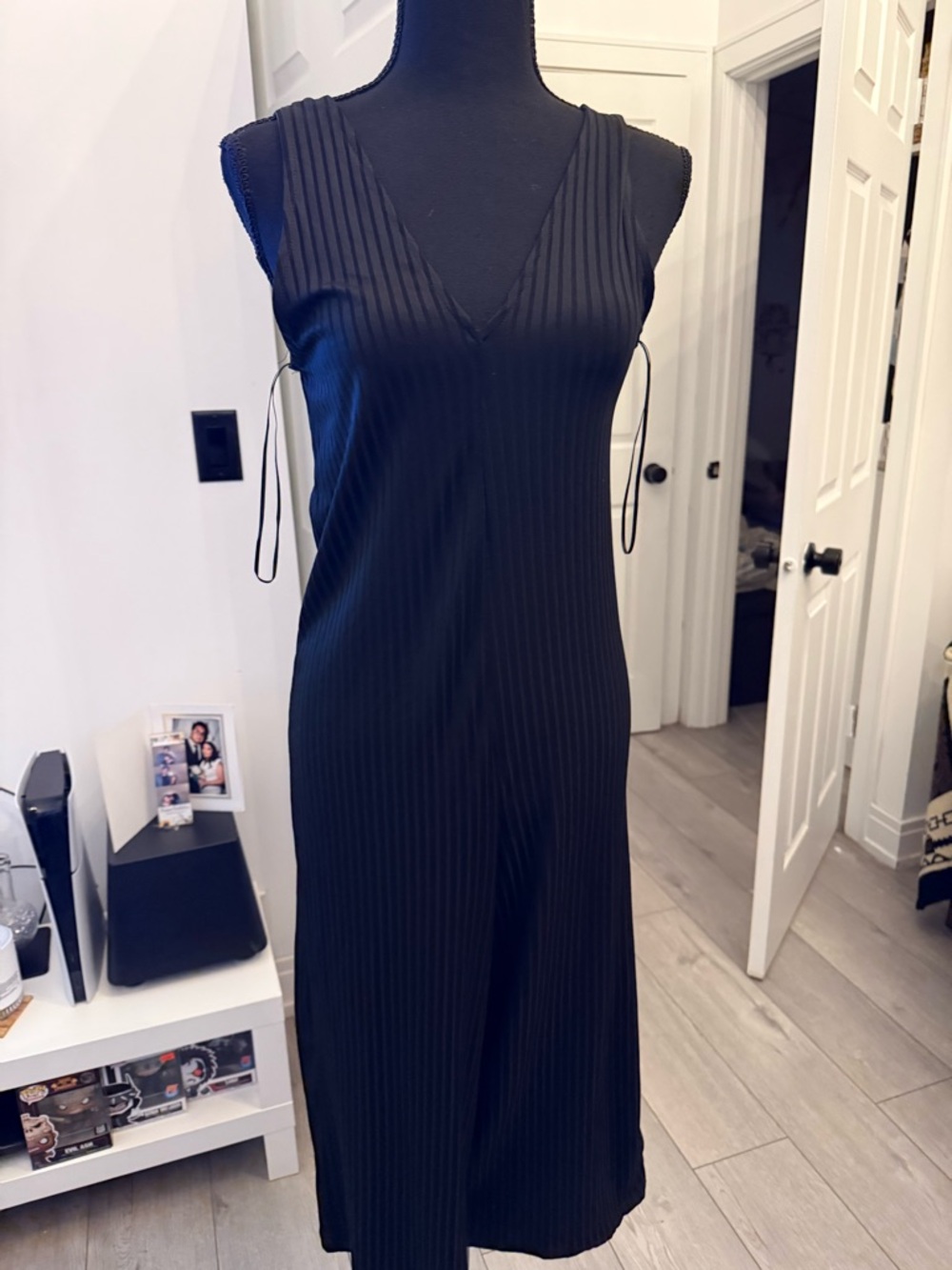 Zara Black Ribbed V-Neck Sleeveless Midi Jumpsuit